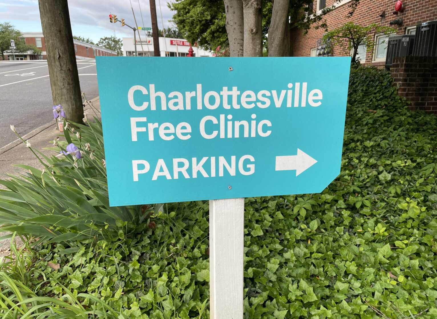 charlottesville-free-clinic-s-la-clinica-latina-adding-neurology-care