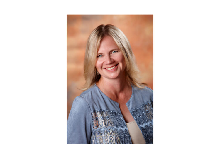 Julie Exline portrait